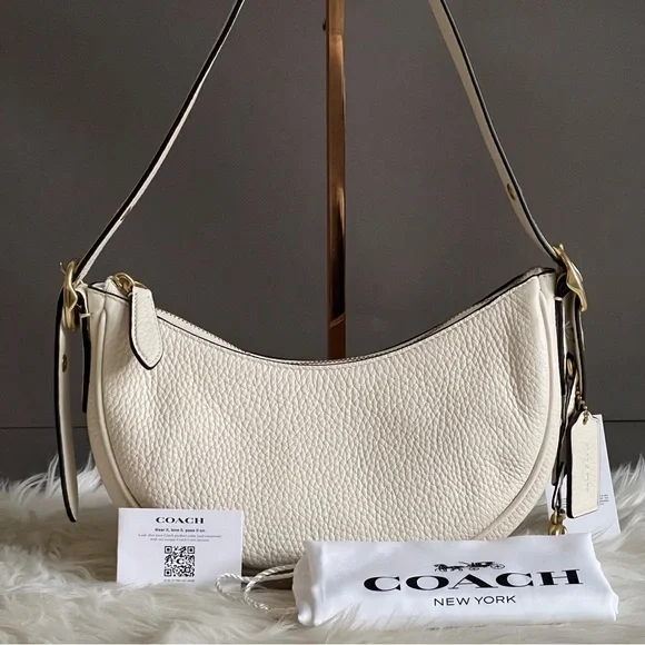 CC439 - Coach Luna Shoulder Bag - Picture 12 of 13